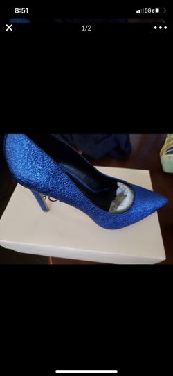 Bcbg heels size 9