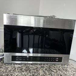 24 Inch Electric Stove and Over the Stove Microwave 
