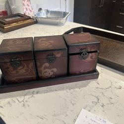 Storage Boxes Plus Tray