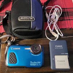 Canon PowerShot D30 digital camera