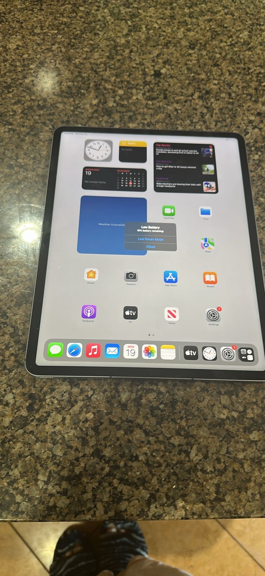 Apple ipad pro M1 12.9 inch wifi plus cellualr 