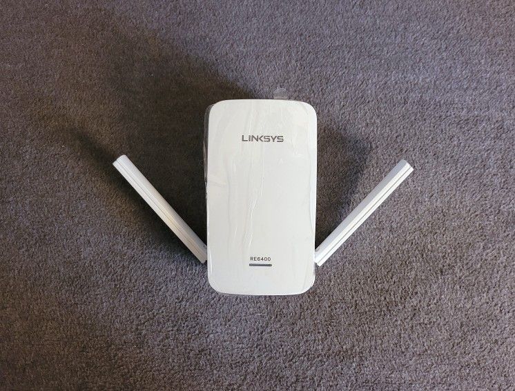 Linksys AC1200 (RE6400) Boost EX Wi-Fi Range Extender / Repeater White - NEW UNUSED