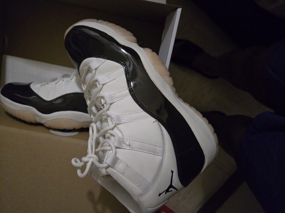 Jordan 11
