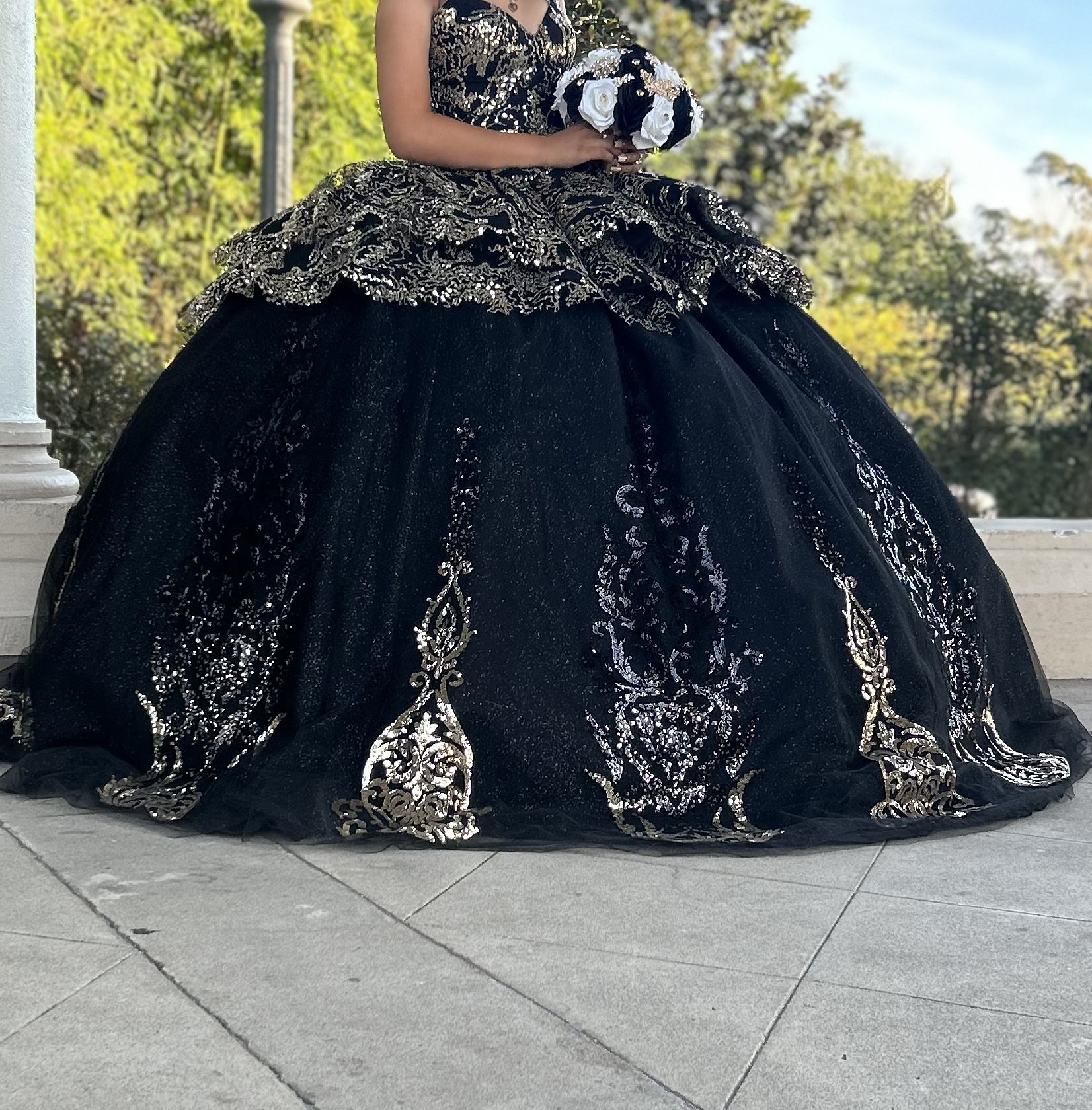 QuinceaƱera Black & Gold Dress