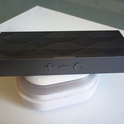 Jawbone Speaker 