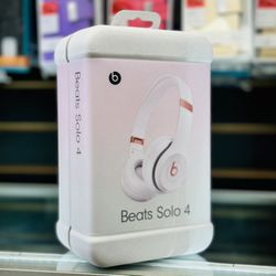 Beats Solo 4 