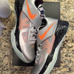 Nike KD 4 Galaxy 9.5