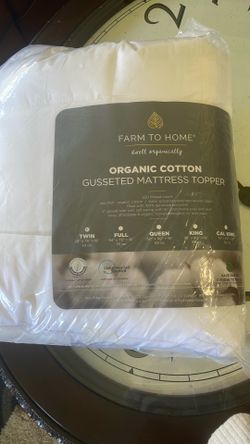 Twin Farm to Home  Organic Gusseted Ma topper