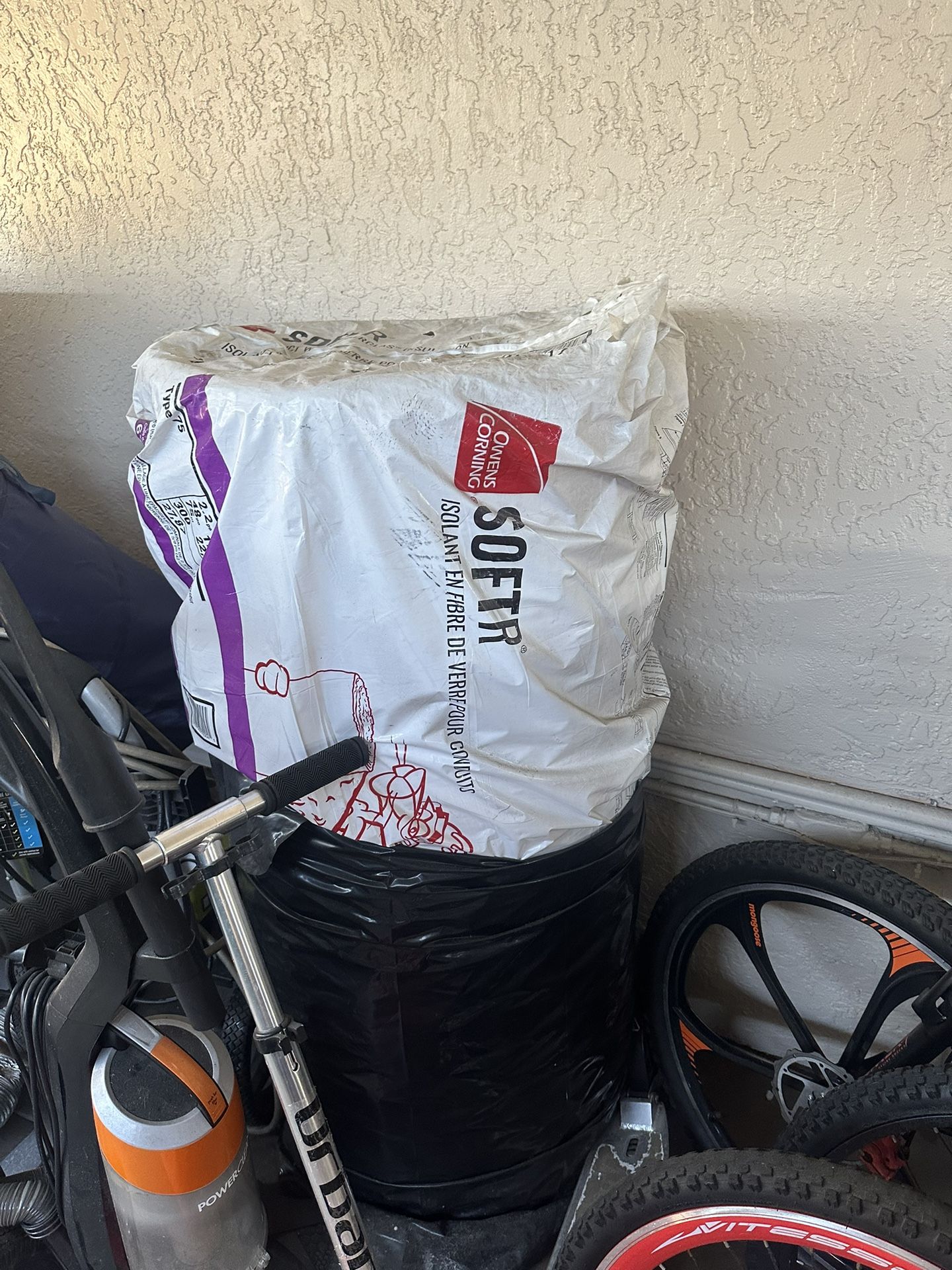 Roll Of Duct Insulation