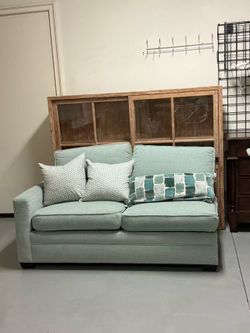 Green Comfy Sofa (becomes bed)