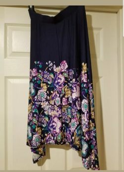 NWT Dana Buchman Como Blue Womens Floral Paisley Print Sharkbite Skirt ~Size Medium Condition is New