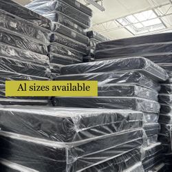 Set Full Size Deluxe Mattress And Box Spring 