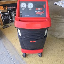 Snap On A/c Machine 