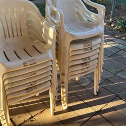 Plastic Chairs 