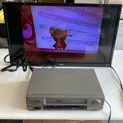 RCA Accusearch Four-Head VCR W/AV Cables In Gray “NO REMOTE” Tested & Works. 