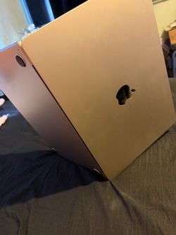 MacBook Air 15 inch