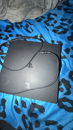 PS4 slim