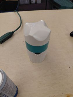 Hard plastic juicer