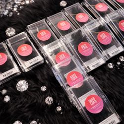 🚨 STEAL ALERT – Curacoro Lash Fans Bundle $80