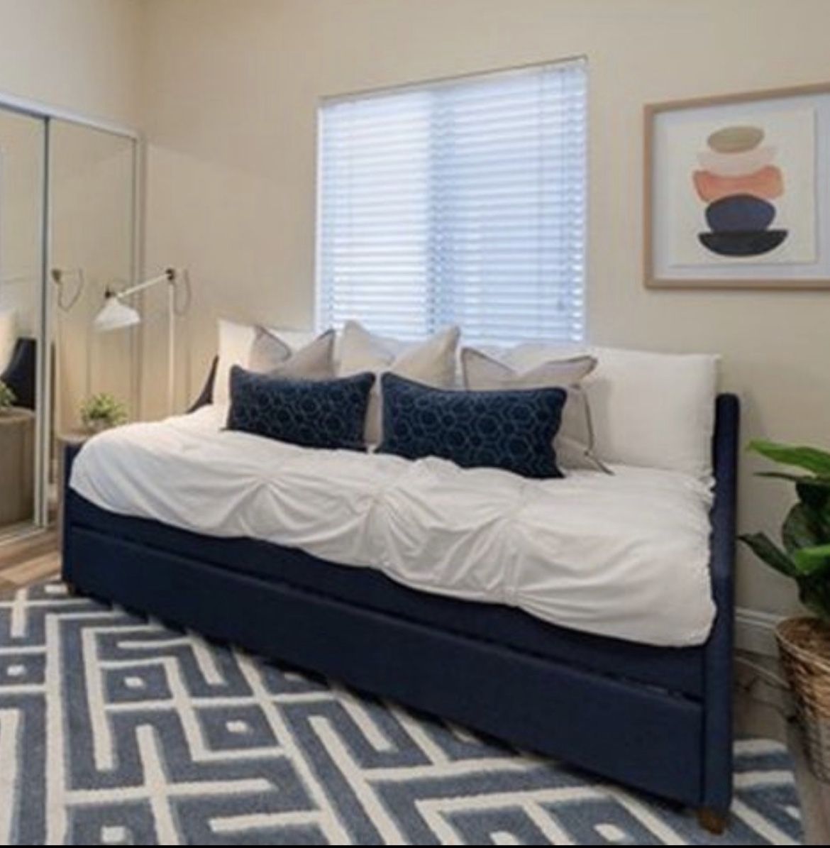 Trundle Bed for Sale in Irvine, CA OfferUp