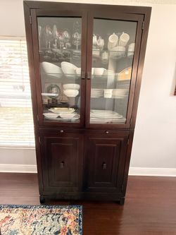 Wood China Cabinet / Display Cabinet for Sale – Excellent Condition -
