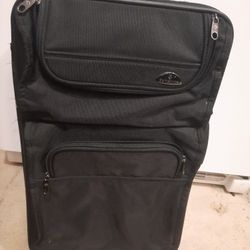 Samsonite Carry On Suitcase