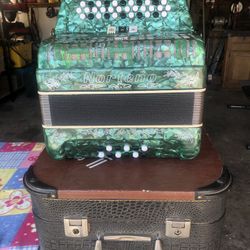 Accordion Norteño Good Condition Tono De Sol
