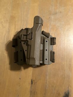 Blackhawk Coyote Tan Drop Leg Holster – Fits Beretta 9mm – Tactical / Range Gear