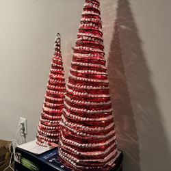 Illuminated Christmas Tree Cones