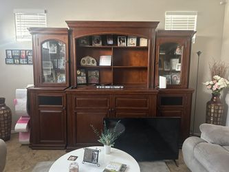 6-Piece Entertainment set