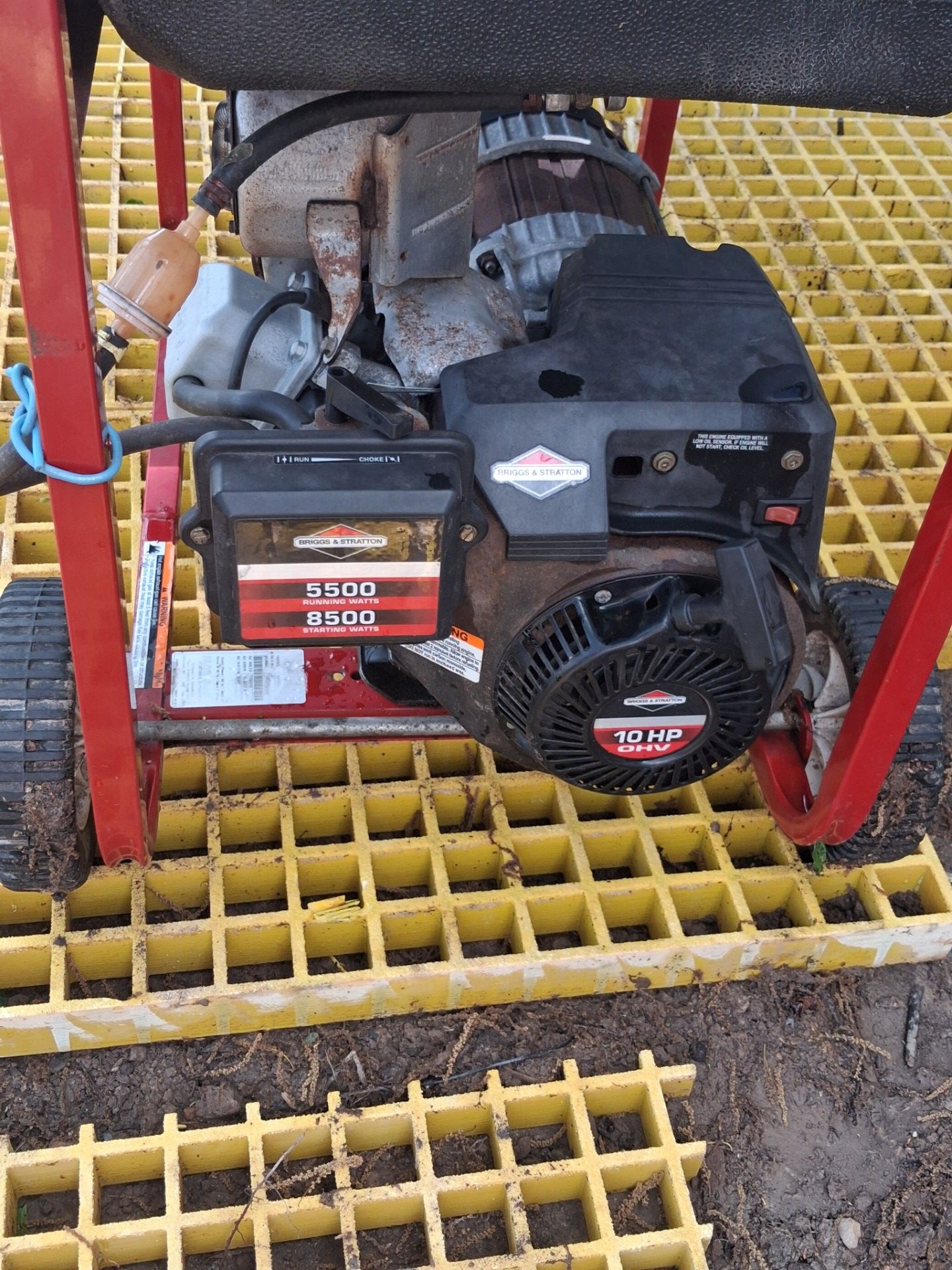 Briggs and Stratton , Elite Series , running watts 5500,, starting watts 8500