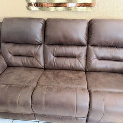 SOFÁ LARGE  2 RECLINER ASHLEY ( LEATHER)