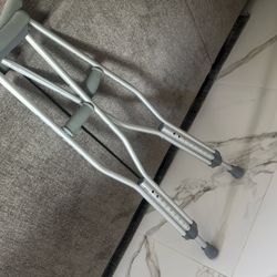 Small Crutches