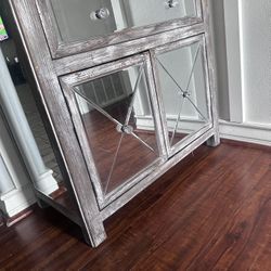 Mirror/Wood Chest and Nightstand/End table