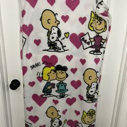 New! Peanuts Soft Blanket/Throw