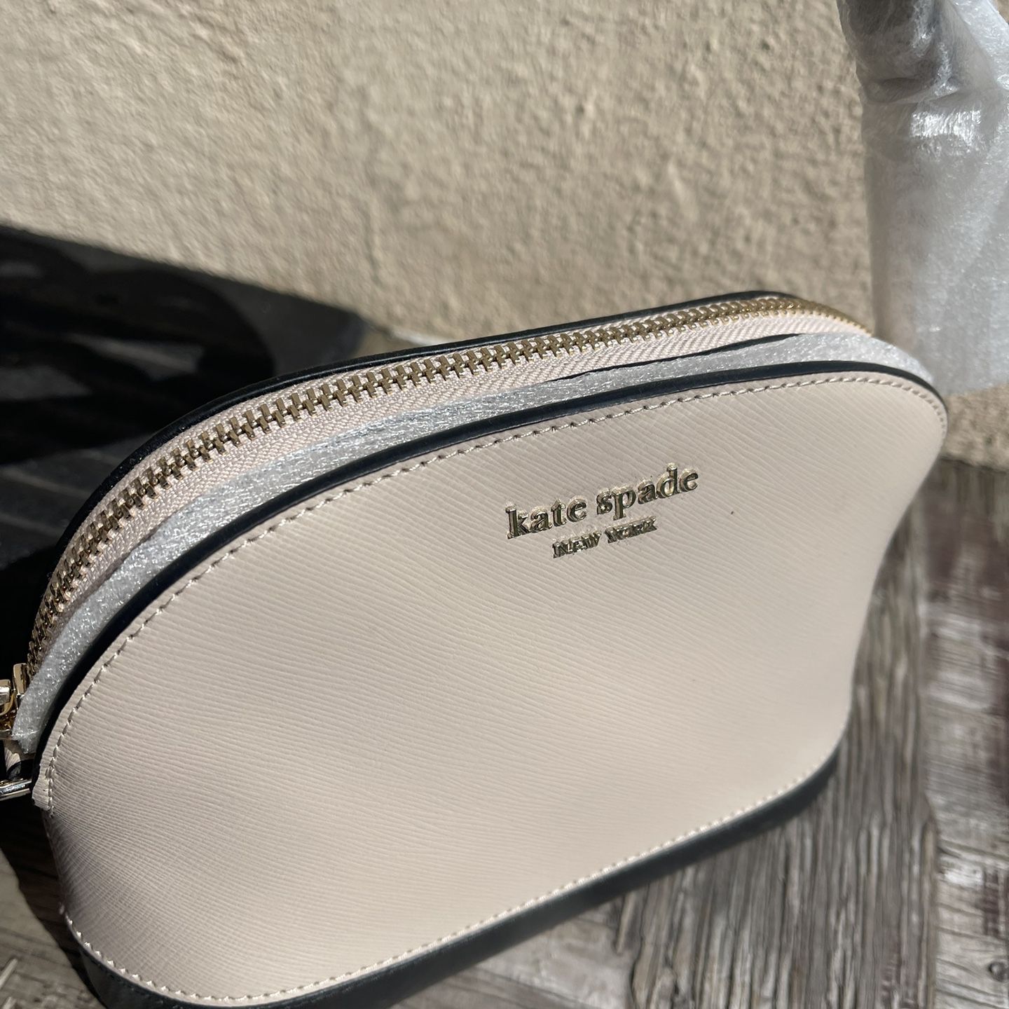 Navy Blue Kate Spade Bag for Sale in Los Angeles, CA - OfferUp