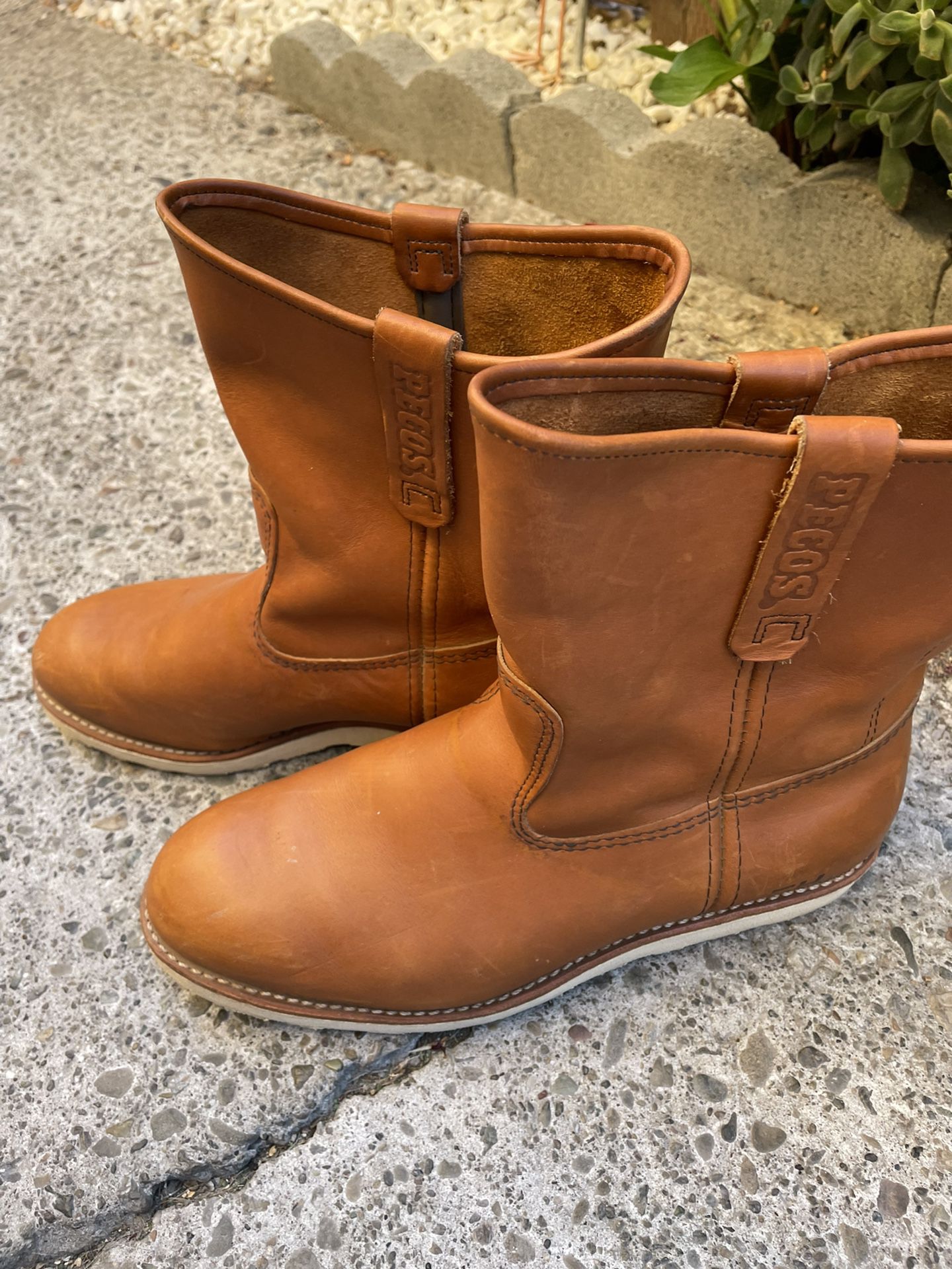 Red Wing Pecos Boots