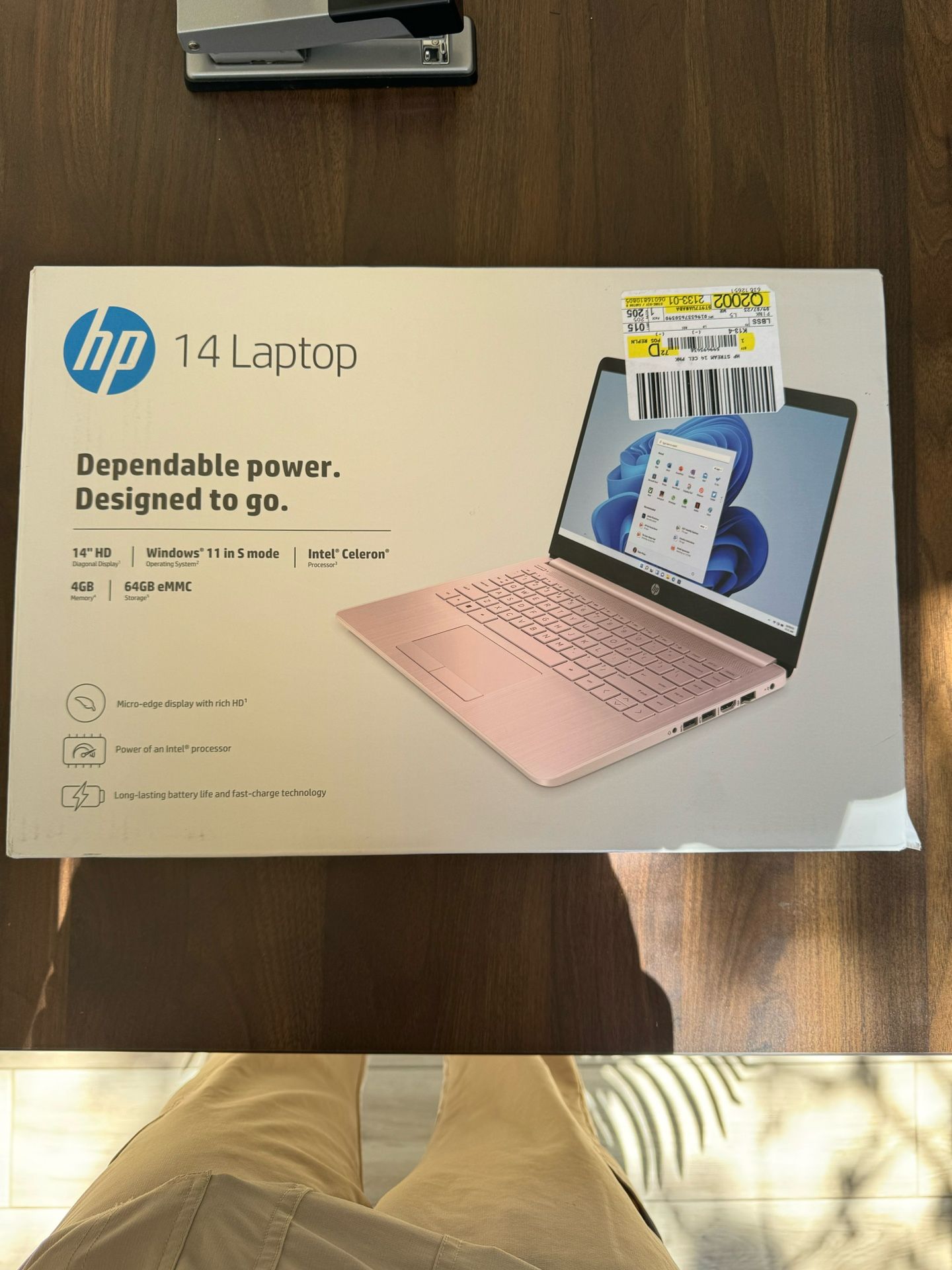 14” HP Laptop & Wireless Mouse 