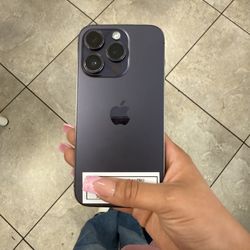 iPHONE 14 PRO UNLOCKED 