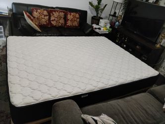 Sleepy's queen size mattress firm