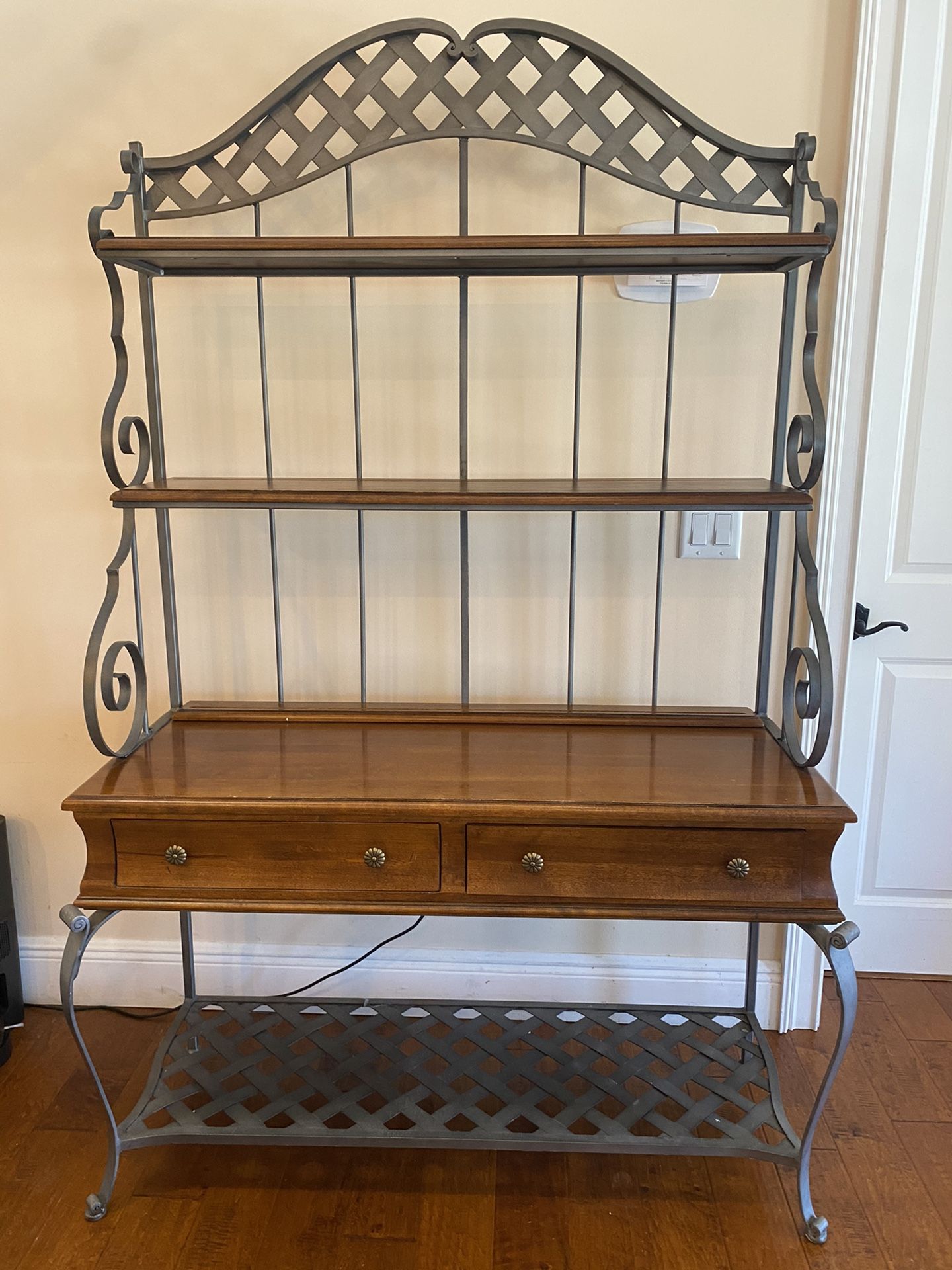 Ethan Allen Bakers Rack