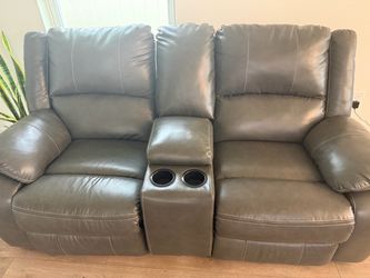 Couch/loveseat