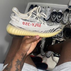 Yeezy Size 8