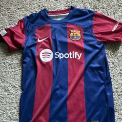 Barcelona 23/24 Araujo Jersey Medium 
