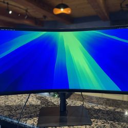 Samsung 34” Ultra Wide Monitor 