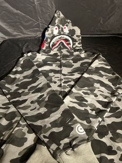 Bape Hoodie Size L