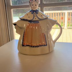 Antique Granny Ann Tea Pot