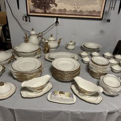 Vintage Chipanddale Dish set  Made In GERMANY 95 Pieces  White And Gold Plated 