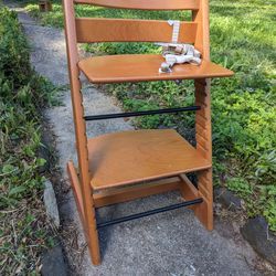 Brown Stokke Tripp Trapp Chair