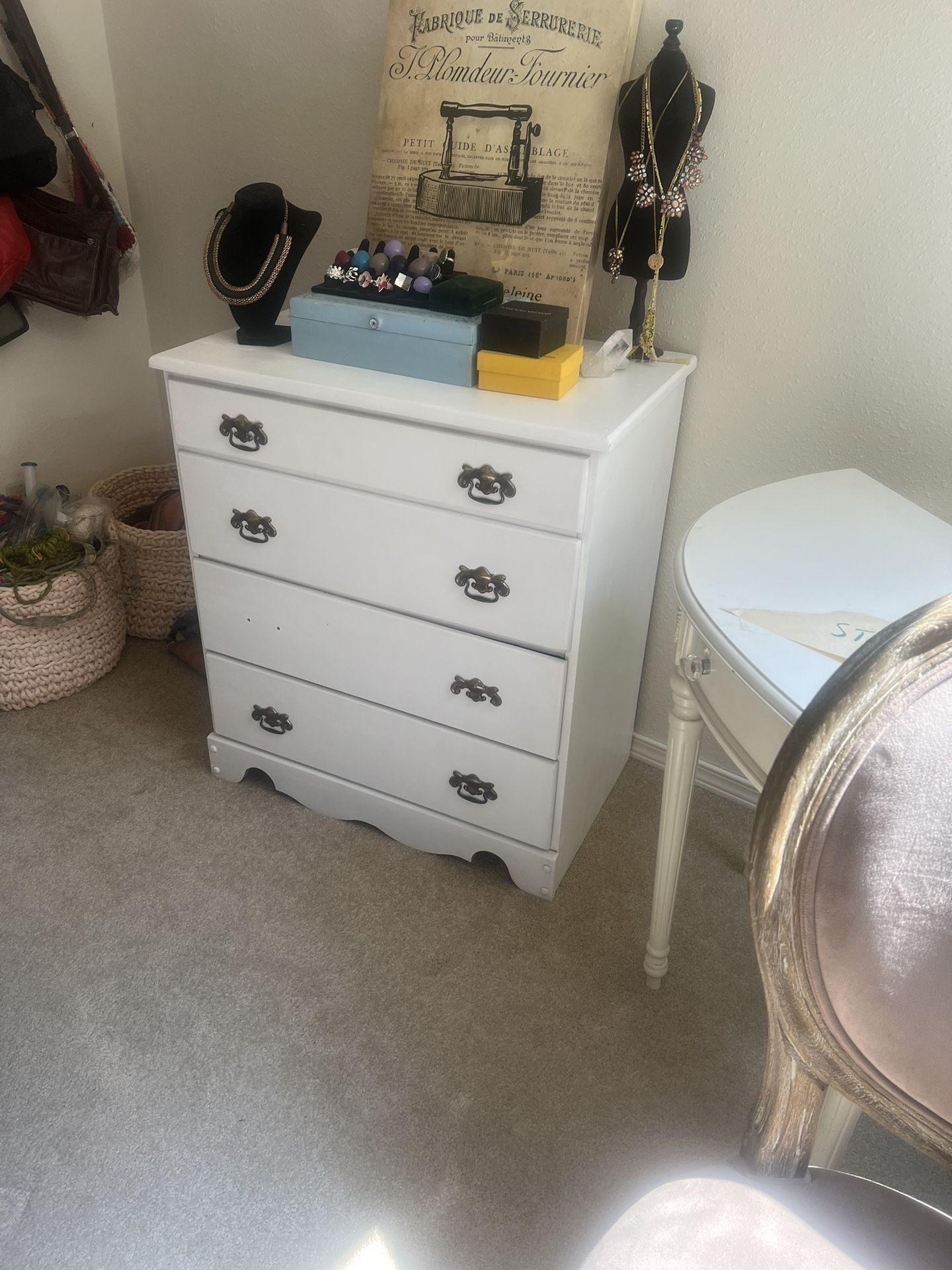 White Wooden Dresser Chest Of Drawers
